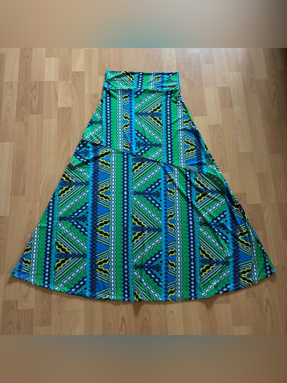 New Direction Maxi Skirt Sz S Stretch Waist Pull On Boho Hippie Festival Green